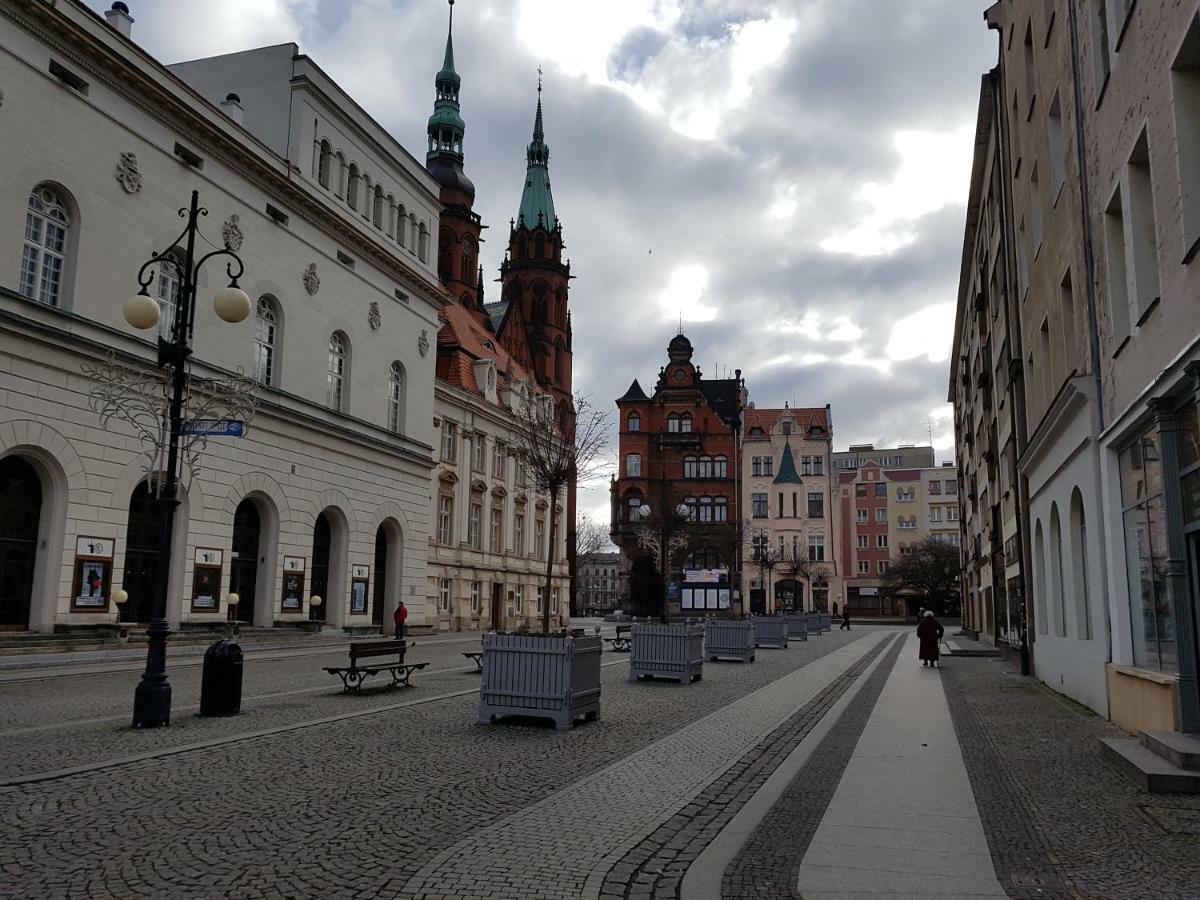 KaJa Apartamenty Legnica Bagian luar foto