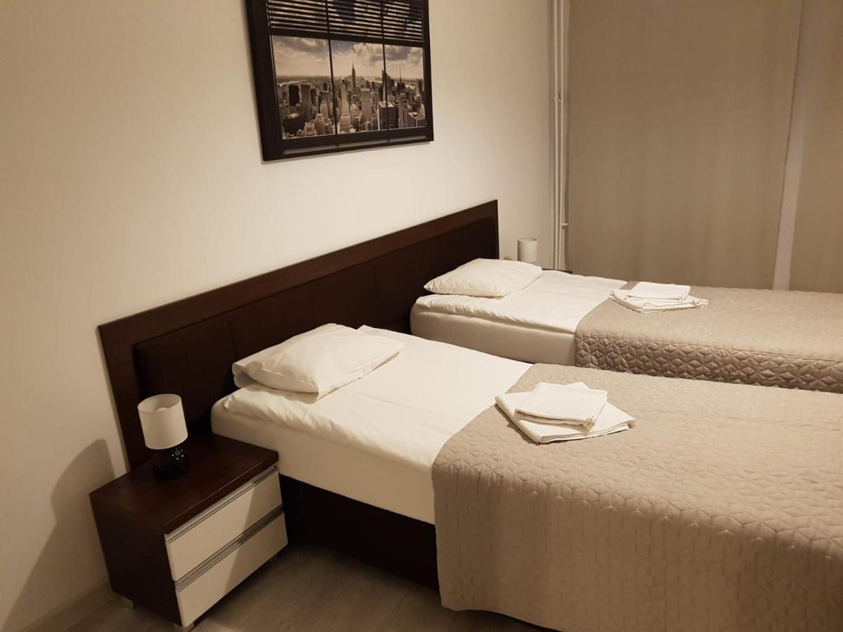KaJa Apartamenty Legnica Bagian luar foto