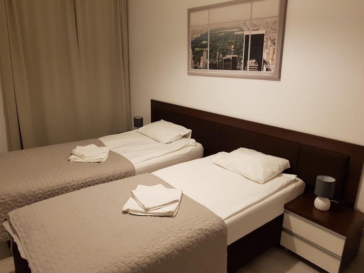 KaJa Apartamenty Legnica Bagian luar foto